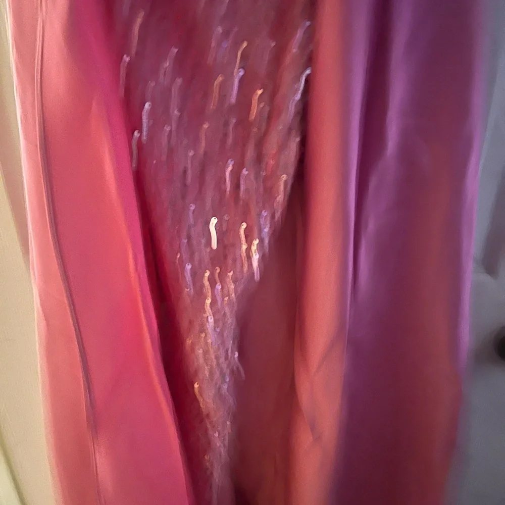 One-Shoulder Pink Evening Gown with High Slit - Picture 4 of 4